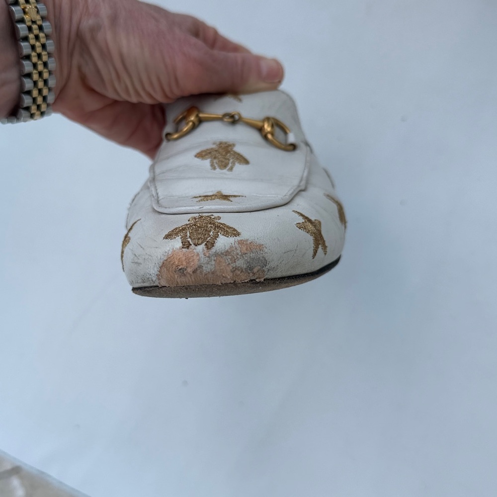 Gucci Cream Mules with Gold Star Accents - Picture 6 of 7